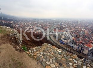 Deputeti Berisha akuzon Komunën për pasiguri në Prizren