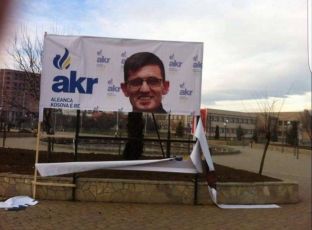 AKR ankohet për dëmtimin e billbordave në Drenas