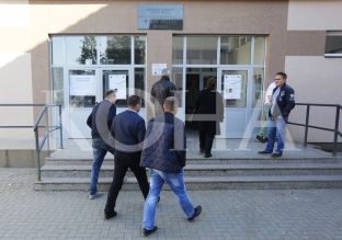 Prokuroria hap rast ndaj një personi dhe përgatit hetim për dy persona për “informim të rrejshëm përmes mediave”