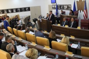 Nuk arrihet konsensusi politik për ndryshimin e statutit të Gjilanit