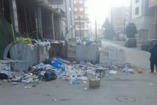 Akuzohet “Pastrimi” në Lipjan për moslargim plehrash