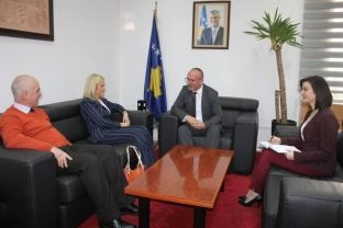 Gjakova kërkon mbështetjen për një qendër më të avancuar të mjekësisë familjare