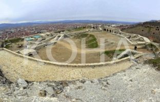Mbeten në harresë 35 raste shkeljesh në Qendrën Historike të Prizrenit
