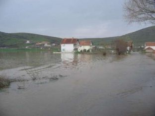 PDK: Pushteti nuk i ka kompensuar dëmet nga vërshimet