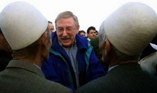 Gjilani i ndan titullin “Qytetar Nderi” William Walkerit