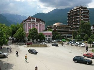 “Fidanishtja” do të bëhet me një shesh të gjelbëruar