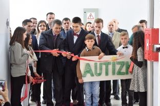 Podujeva bëhet me Qendër për autizëm