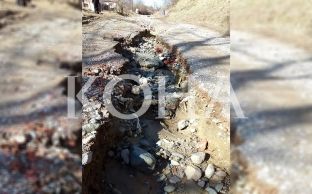 Kështu duket një rrugë në Gjakovë [foto]