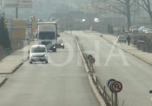  Lipjani ka tri vjet që ka planifikuar rrugë me katër korsi, por s’e ka kryer ende [video]