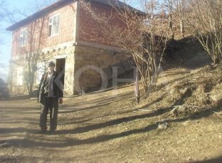 Plaku që s’e do qytetin